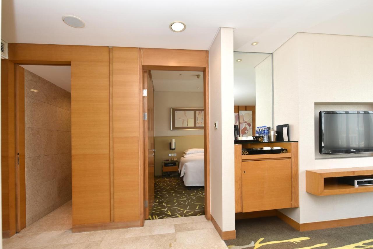 Crowne Plaza Zhongshan Wing On City By Ihg Kültér fotó